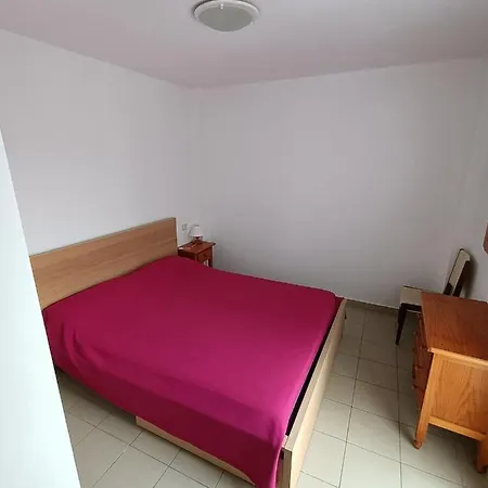 Apartment Puerta 6 *